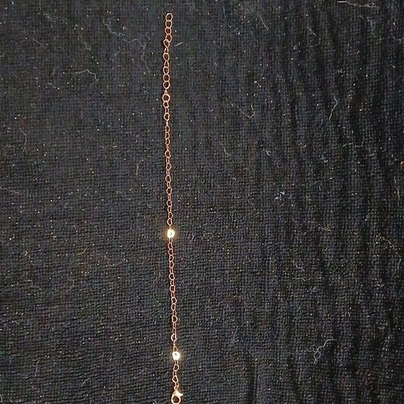 Gold Chain Bracelet - Picture 2 of 3